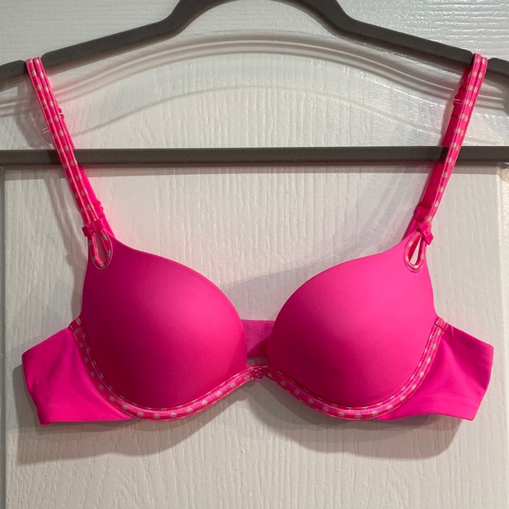 Victorias Secret push up bra